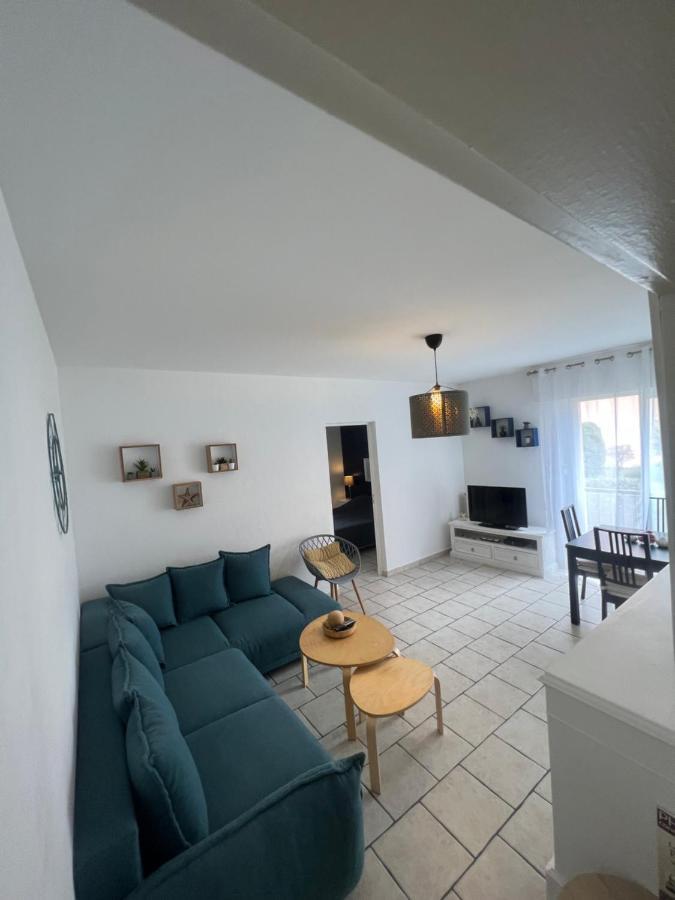 Appartement Joli T3 A 5 Mins A Pied Et Port Avec Parking Sanary-sur-Mer