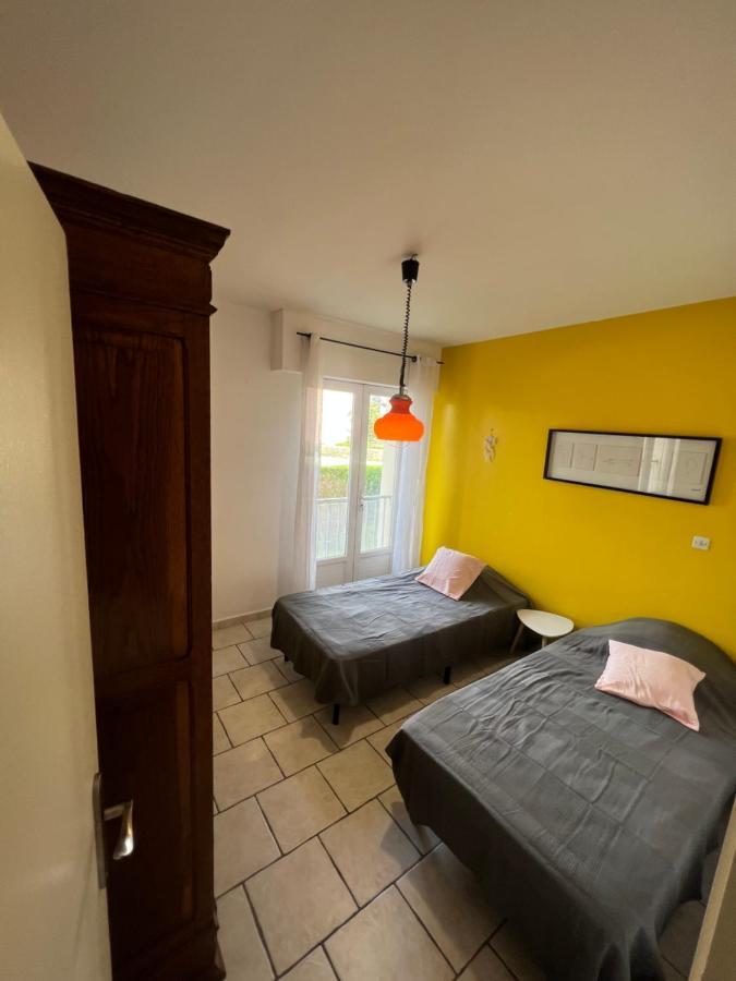 Appartement Joli T3 A 5 Mins A Pied Et Port Avec Parking *